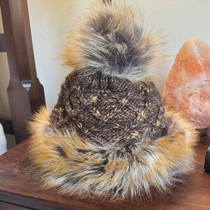 Cozy Faux Fur Pom-Pom Knit Hat - Brown